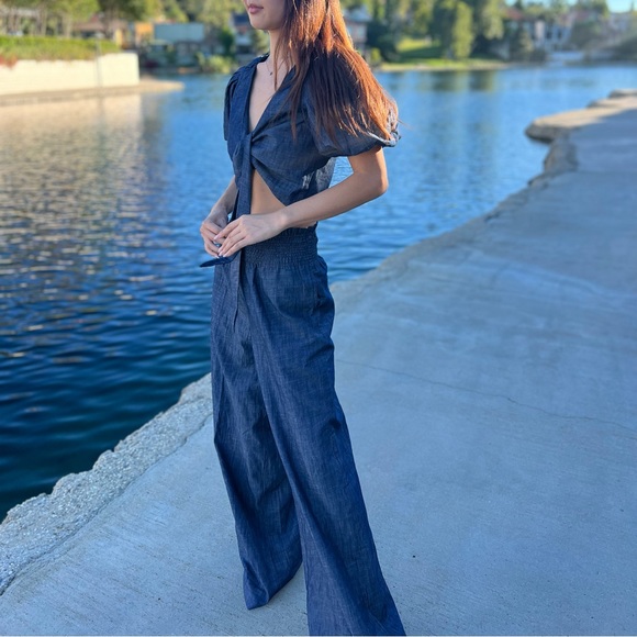 Two piece set. - Picture 14 of 14